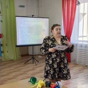 Диспут по методу Эдварда де Боно «Шесть шляп мышления» с элементами мастер-класса с педагогами ДОУ «Гаджеты в жизни ребёнка»