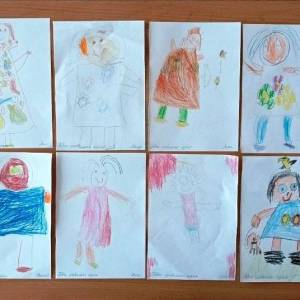 Конспект занятия по рисованию цветными карандашами «Твоя любимая кукла» в средней группе