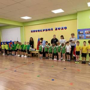 Фотоотчет о районных соревнованиях по пионерболу среди дошкольников