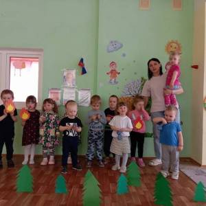 Фотоотчёт о развлечении по пожарной безопасности в младшей группе детского сада «Маленькие пожарные»