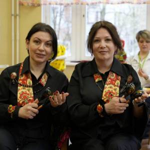 Мастер-класс для педагогов «Чудо-ложки. Роспись деревянных ложек в стиле хохломы»