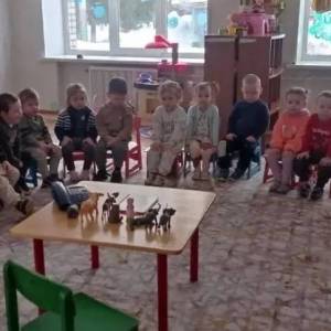 Конспект занятия по развитию речи «Чтение сказки К. Чуковского «Телефон» в первой младшей группе