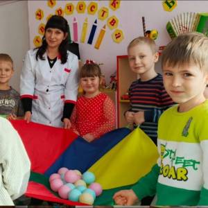 Игра по развитию командного взаимодействия «Волшебный зонтик» для дошкольников