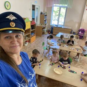 Мастер-класс по аппликации в младшей группе «Светофор»